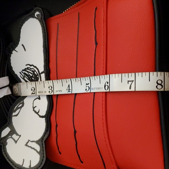 NWOT Peanuts 3 Piece Snoopy Gift Set Red, White, Yellow & Black - Picture 5 of 5